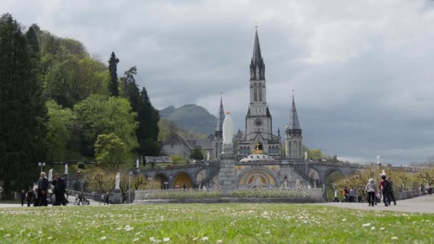 Frankreich Lourdes Blick Auf Die Kathedrale Lourdes Frankreich — Stockvideo