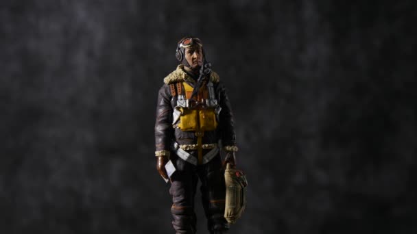 Rotating American Pilot Military Figurine — Stok video