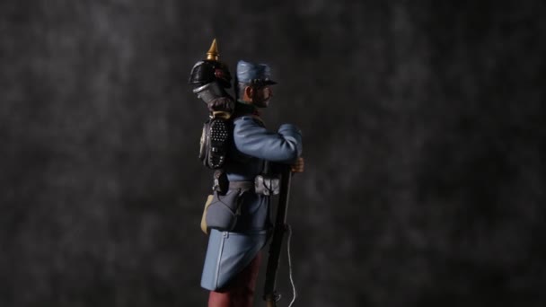 Обертається Французька 1914 Військова Фігурка Солдата — стокове відео