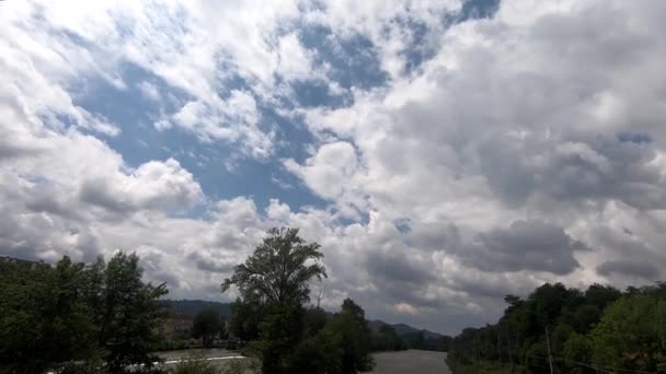 Vista Del Río Gave Pau — Vídeos de Stock