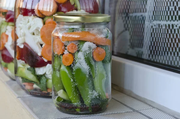 Cam kavanoz turşu organik sebze