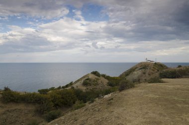 Akşam erken saatlerde Emine Burnu 'ndaki deniz feneri.