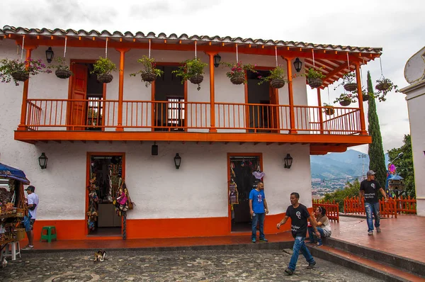 Nutibara Tepesinde Pueblito Paisa