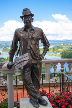 Luis Eduardo Villegas, Guatape, Colombia heykeli