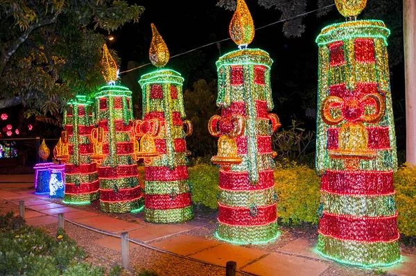 Bazı Noel dekorasyonu Medellin, Kolombiya yılında North Park (Parque Norte)