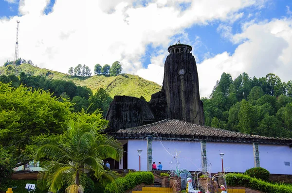 Rock Temple El Penol en Medellín, Colombia — Foto de Stock