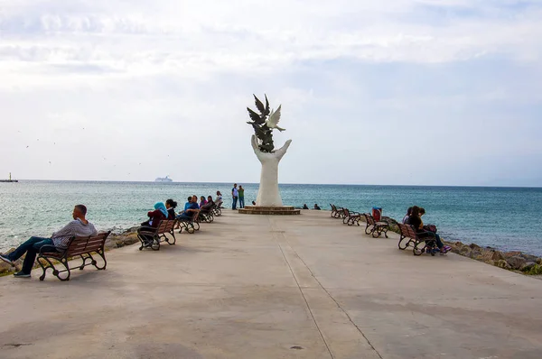 Monumento a la Mano de Paz —  Fotos de Stock