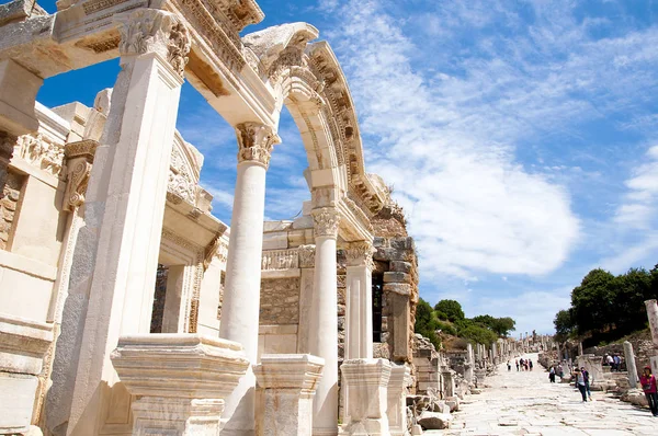 Tempel van Hadrianus, Efeze, Turkije, — Stockfoto