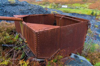 Terk edilmiş su denge tankı