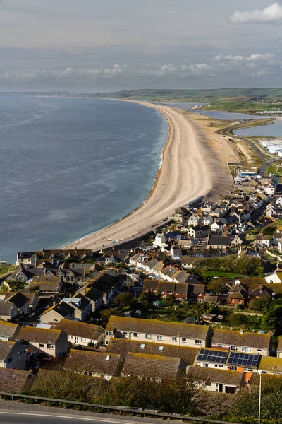 Praia de Chesil, vista de Portland Bill . — Fotografia de Stock