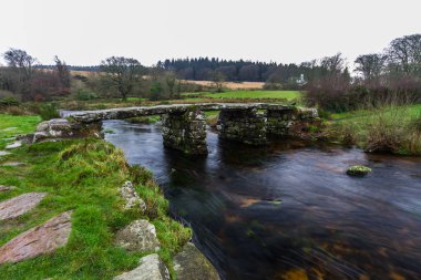 Antik clapper Köprüsü