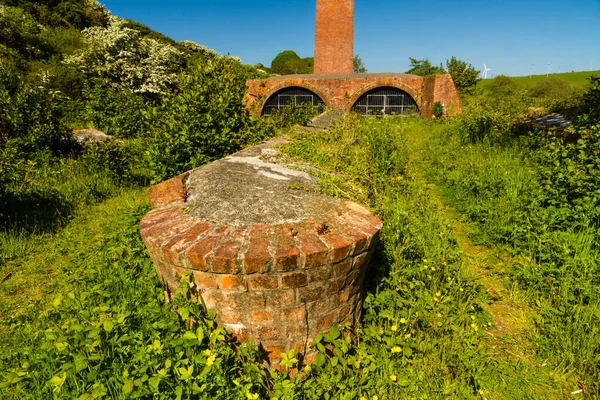 Opuszczonych Cemaes cegielni, Anglesey — Zdjęcie stockowe