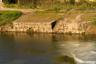 Eski Quay on Wye River