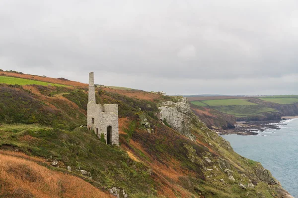 Trewavas head Tin Mine beam engine house — стоковое фото