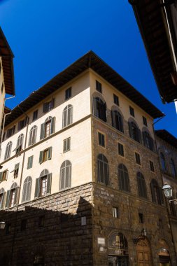 Apartman, Floransa İtalya ararken.