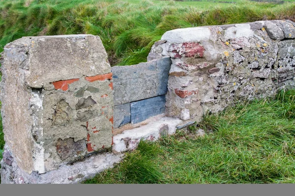 Stile in stenen muur — Stockfoto