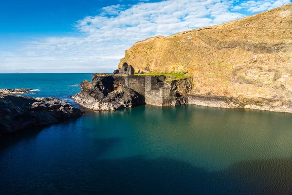 Blue, lagoon in Abereiddy — Stock Photo, Image