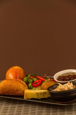 Köylü'nın öğle yemeği yukarıda yer, stilton peyniri ile kopyalama