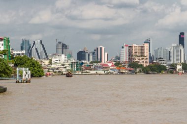 Phraya nehir ve Bangkok manzarası