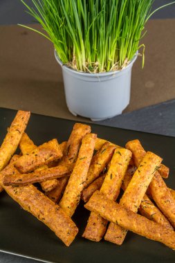 Frenk soğanlı peynirli pipet.