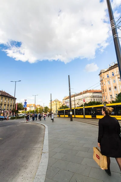 Budapest Ungarn Fußgänger Und Verkehr Budapest Ungarn September 2019 Ungarn — Stockfoto