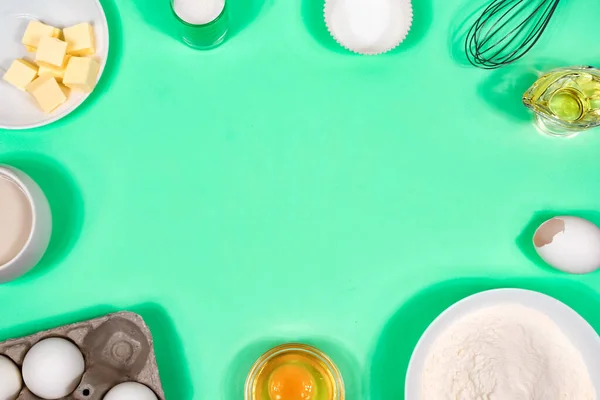 Background with baking ingredients. Flat lay. View from above. — Stock Photo, Image