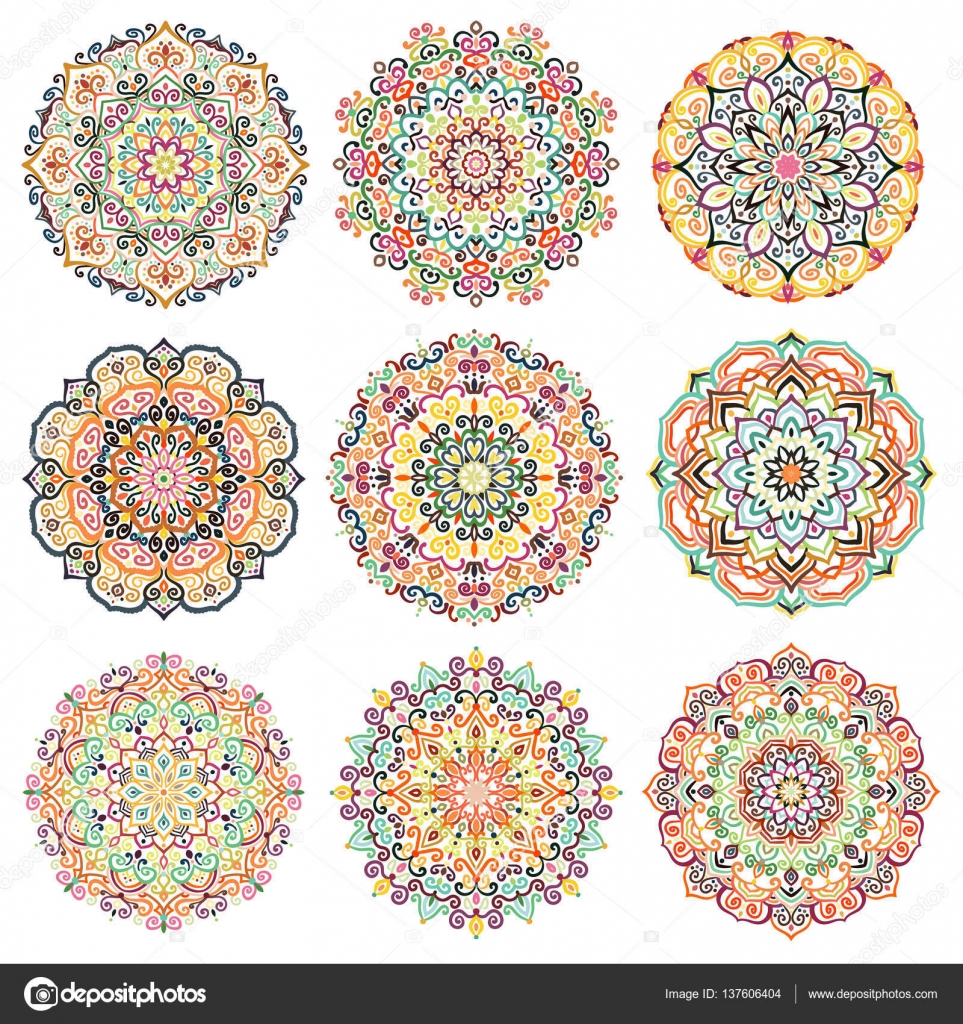 Elementi di disegno di vettore di Mandala Decorazione ornamento rotondo Modelli colorati Motivo floreale Fiore stilizzato Simbolo di Chakra per marchio