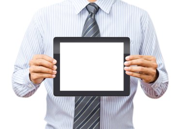 Bir tablet tutan eller izole ekran ile bilgisayar aygıtına dokunur