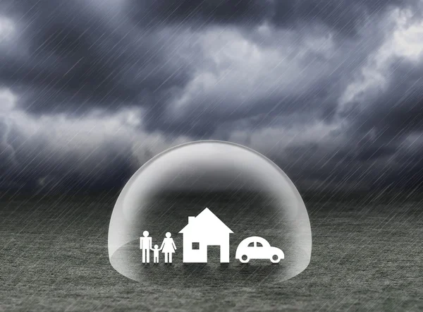 Shield covering home,car and family under rain, insurance concept — Stock Photo, Image