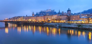 Güzel doğal manzara kış, Salzburg, Avusturya, Avrupa, seyahat