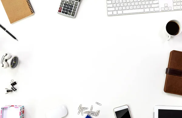 Arbeitsbereich Von Oben Mit Tablet Und Computer — Stockfoto