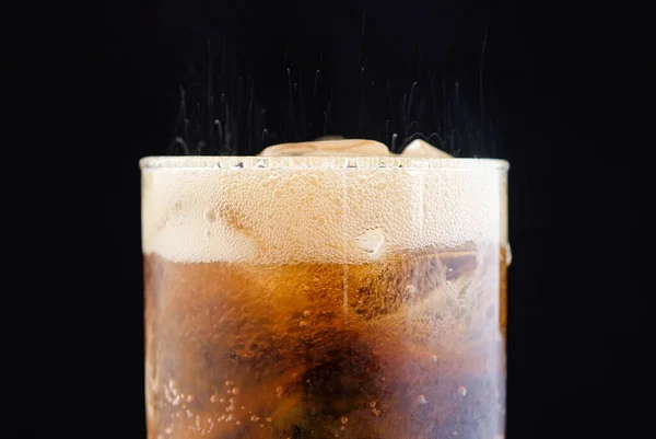 Ice Cube Fizzy Splashing Water Soda Bubble — Stock Photo, Image