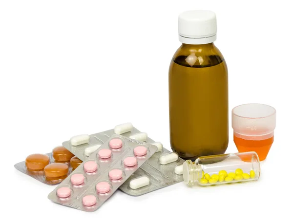 Sada různých tablety pro léčbu nebo úbytek na váze. Izolovaný — Stock fotografie