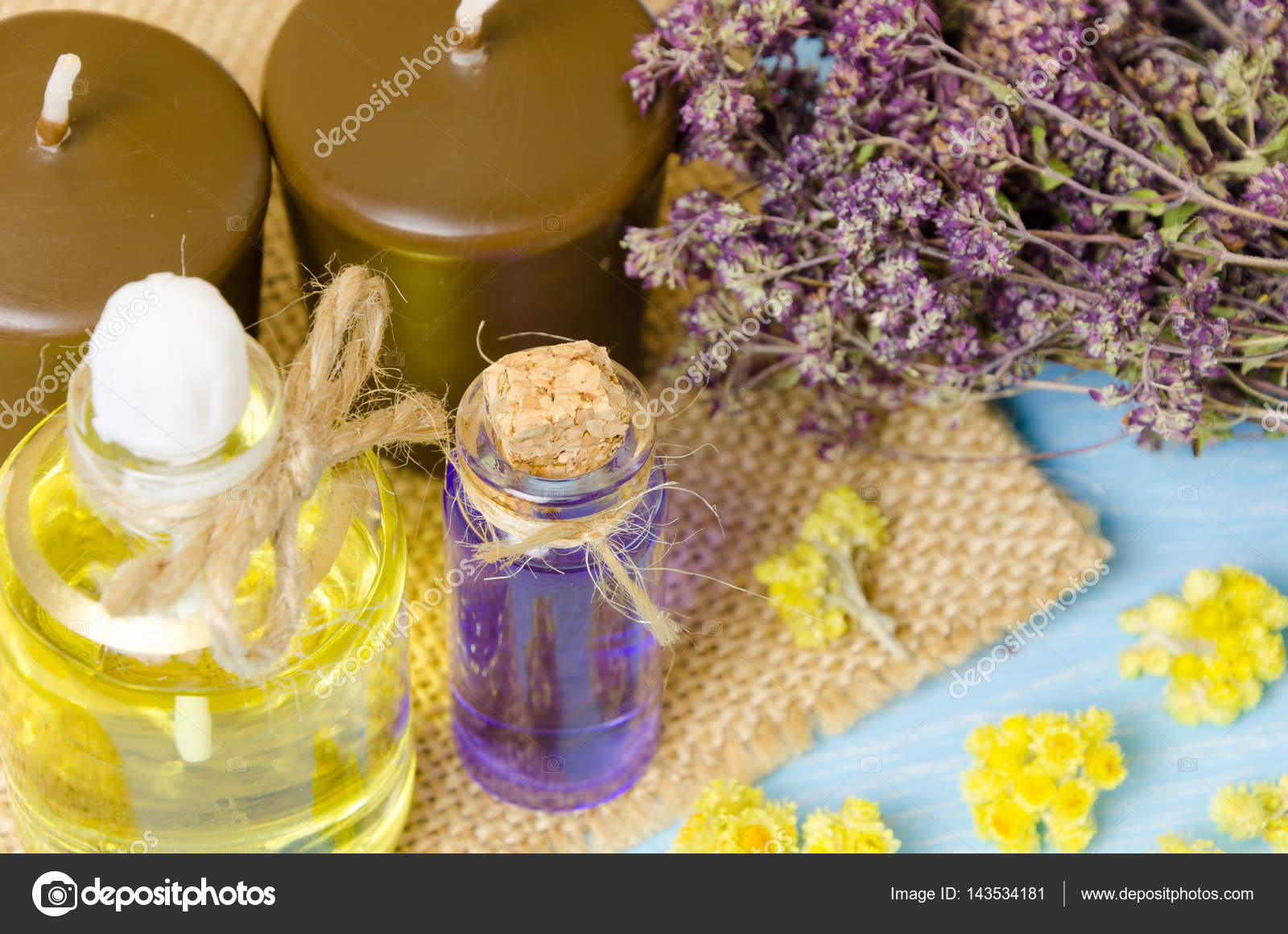 aromatherapy homemade with dry flowers