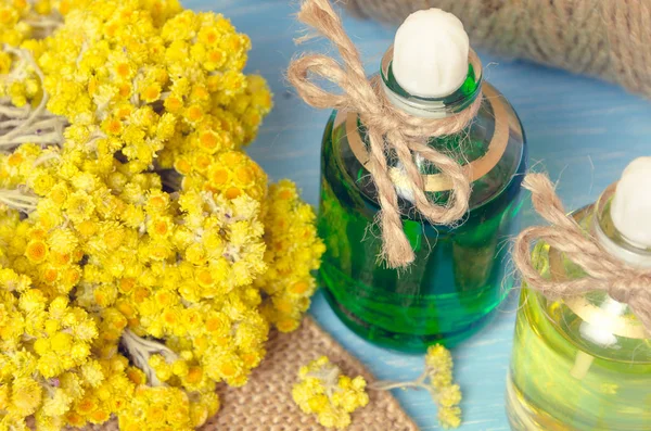 oil for aromatherapy homemade with dry flowers