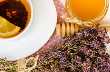 Çeşitli çay ahşap tablo