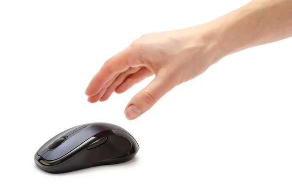 Vrouwelijke hand vasthouden van computermuis. — Stockfoto