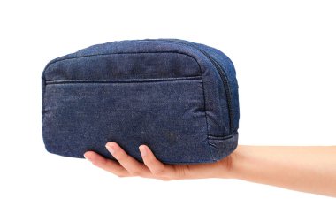 el tutma kozmetik çantası. Beyaz arka plan üzerinde izole