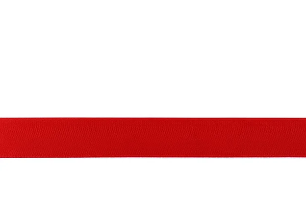 Красный шаблон ленты для подарка изолированы на белом фоне — стоковое фото