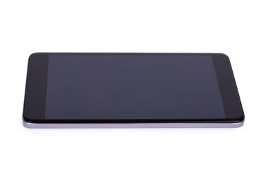 Beyaz arkaplanda boş ekranlı akıllı telefon