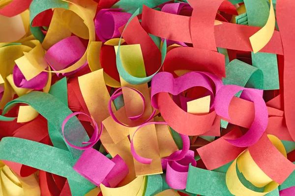 Papel de férias com fundo de confete de cor. Férias e diversão — Fotografia de Stock