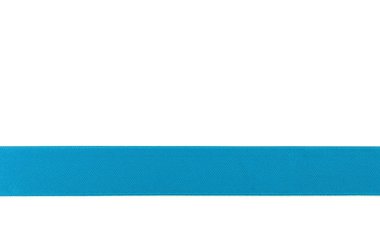 hediye izole beyaz zemin üzerine kırmızı kurdele şablonu