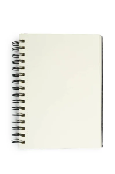 Caderno preto aberto para escrever ou desenhar em espiral, isolado em fundo branco — Fotografia de Stock