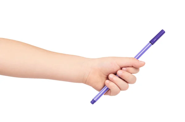 Παιδί χέρι κρατήστε χρώμα αισθάνθηκε στυλό με το χέρι, που απομονώνονται σε λευκό φόντο — Φωτογραφία Αρχείου