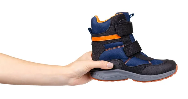 Сині та помаранчеві дитячі черевики. Ізольовані на білому . — стокове фото