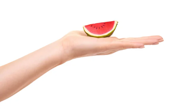 Hand Mit Dekorativer Hölzerner Wassermelonenscheibe Isoliert Auf Weißem Hintergrund — Stockfoto