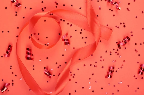 Ruban Rouge Décoratif Plat Forme Étoile Confettis — Photo