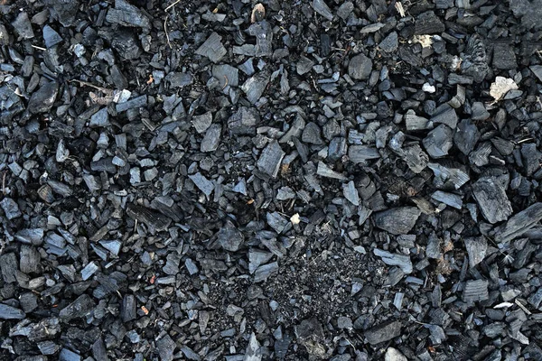 黒炭の質感 石炭のパターンの背景 たき火のための場所 — ストック写真