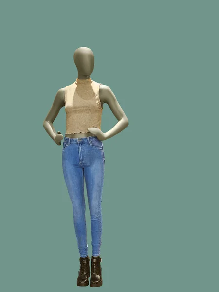 Full-length female mannequin — Stock Photo, Image