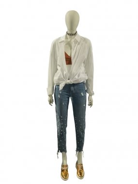 Tam uzunlukta kadın manken